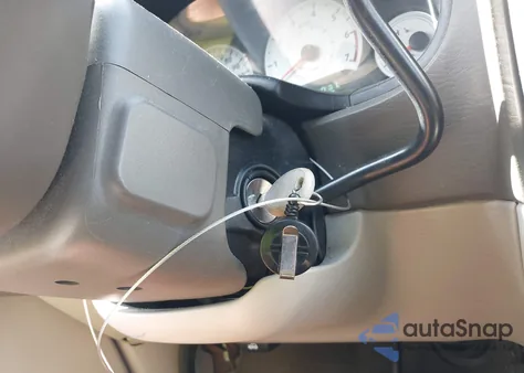 2005 Chrysler Town & Country Touring из США, поврежденный, VIN 2C4GP54L75R524450